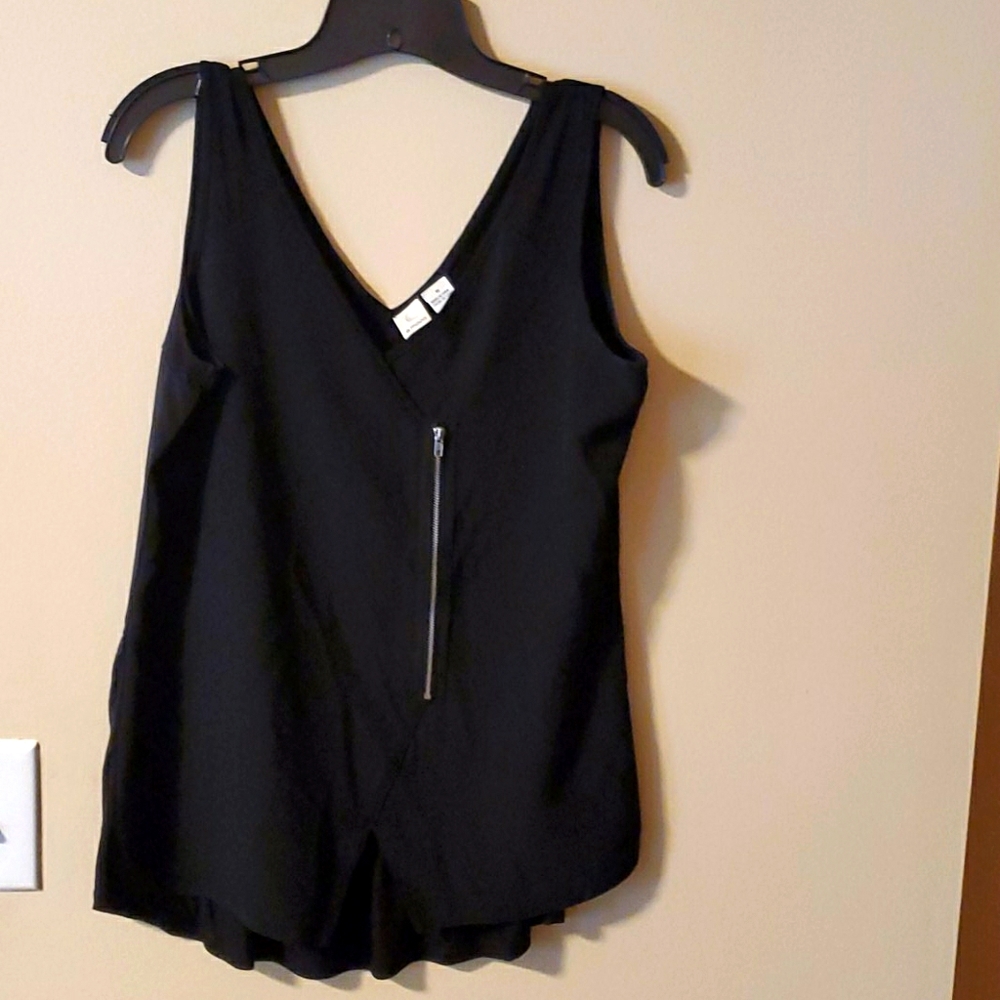 Medium Dressy Tank Sleeveless!
